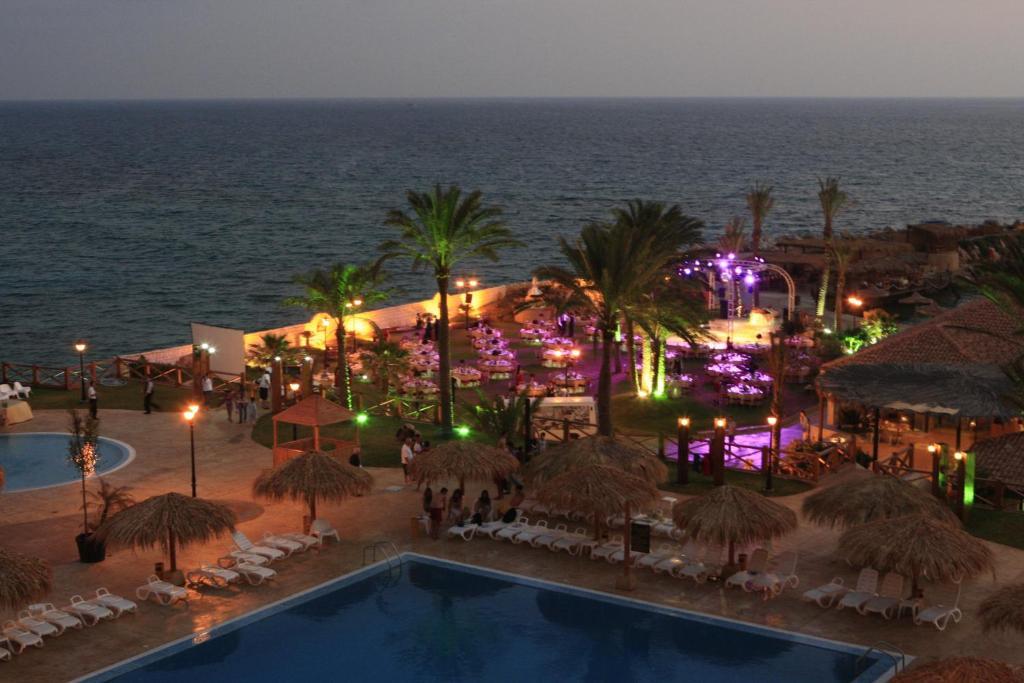 Sawary Beach Hotel Batroun Exterior photo
